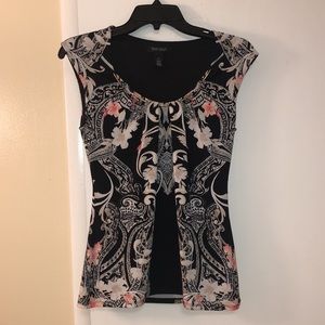 White House Black Market ladies top size XS